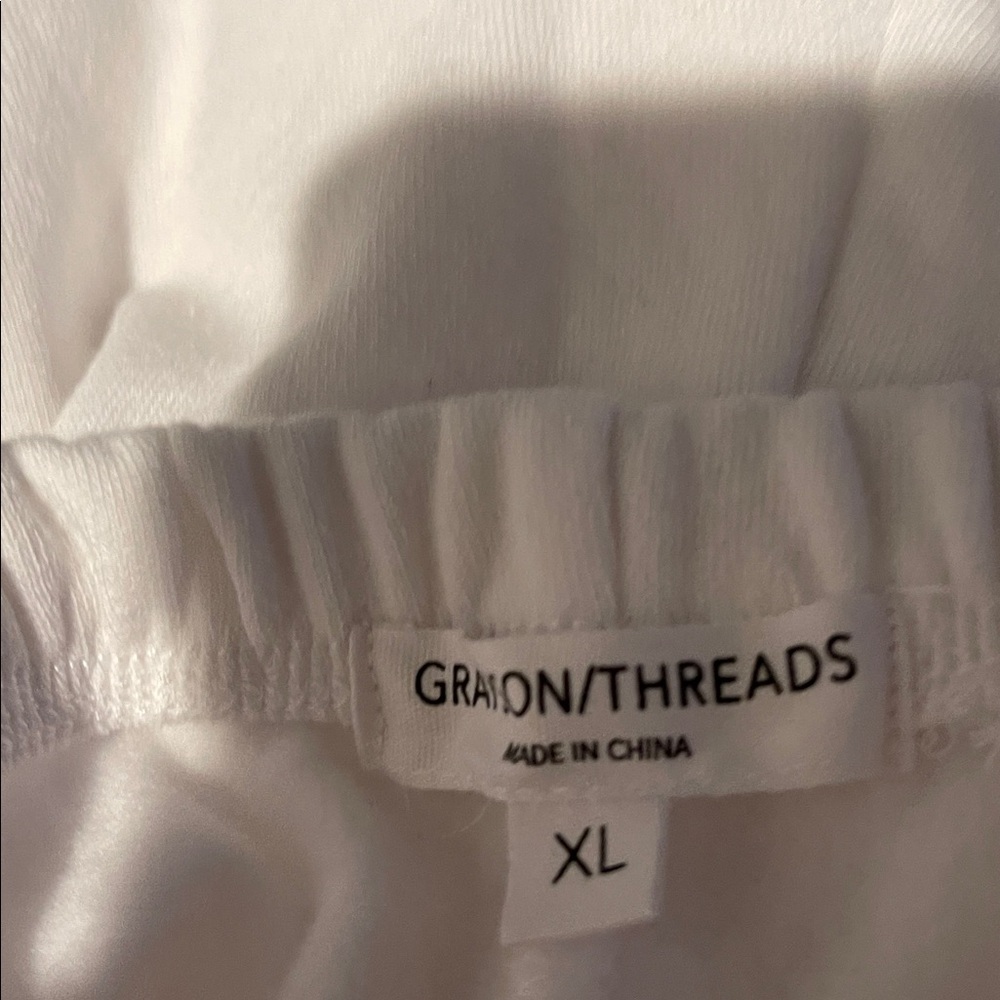 Grayson Threads White Sweatshirt with Red Accents vintage target - Picture 3 of 6